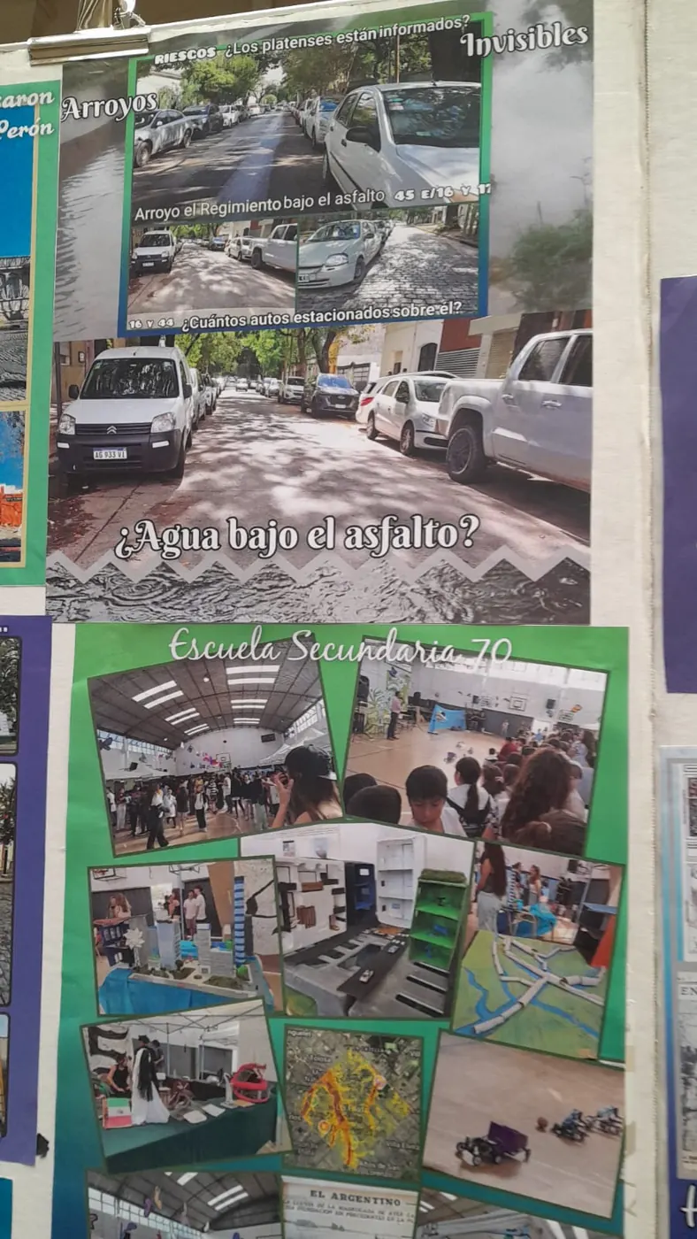 Panel «¿Agua bajo el asfalto?» con el trabajo de estudiantes de la Escuela Secundaria 11 sobre los arroyos entubados de la ciudad.